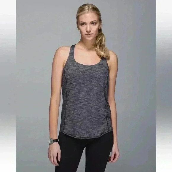 Lululemon Wild Tank Top Size 6 EUC - Picture 1 of 4